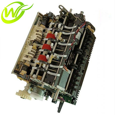 Il BANCOMAT i pezzi meccanici Wincor Nixdorf Cineo C4060 CONTRO il modulo che ricicla 01750200435