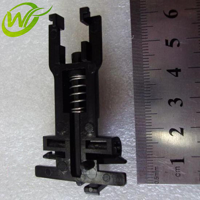 La macchina di BANCOMAT parte la stampa di Wincor sul Assy d'avvertimento 01750044696 1750044696